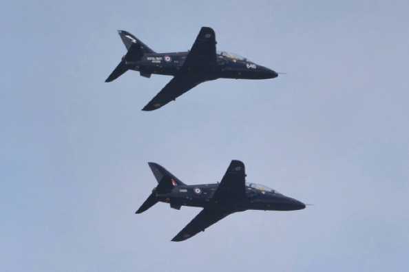 17 December 2020 - 11-01-18
The Princess Royal was treated to a fast flyby from this pair of Hawks from the Air Station at Culdrose. Top one is XX256.
-----------------------------
Royal Navy Hawks XX256 & XX189